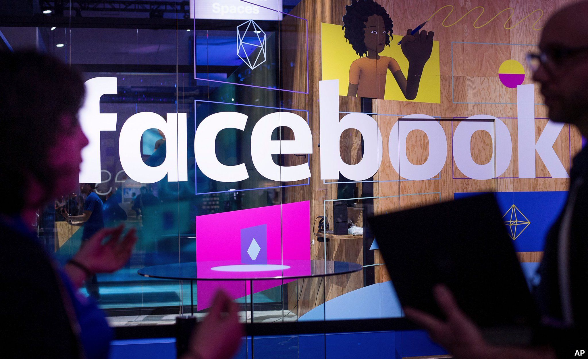 Facebook Yine Veri Sızıntısı